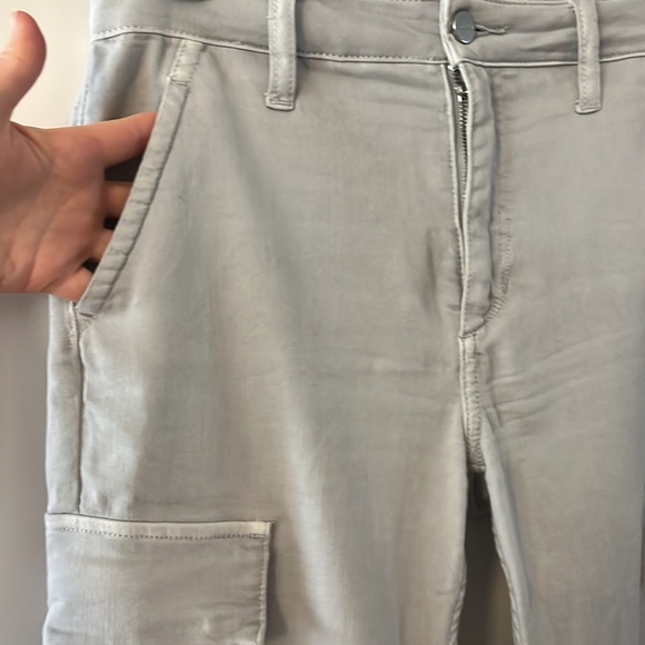 Favorite Daughter for Joe's Eric Skinny Cargo Pants. Size 28. Light grey. - Picture 9 of 10